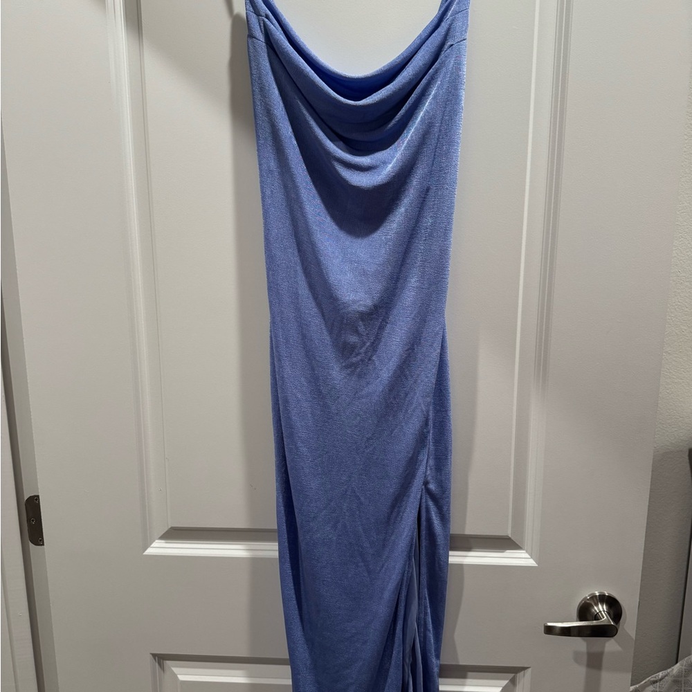 Elegant Blue Midi Dress